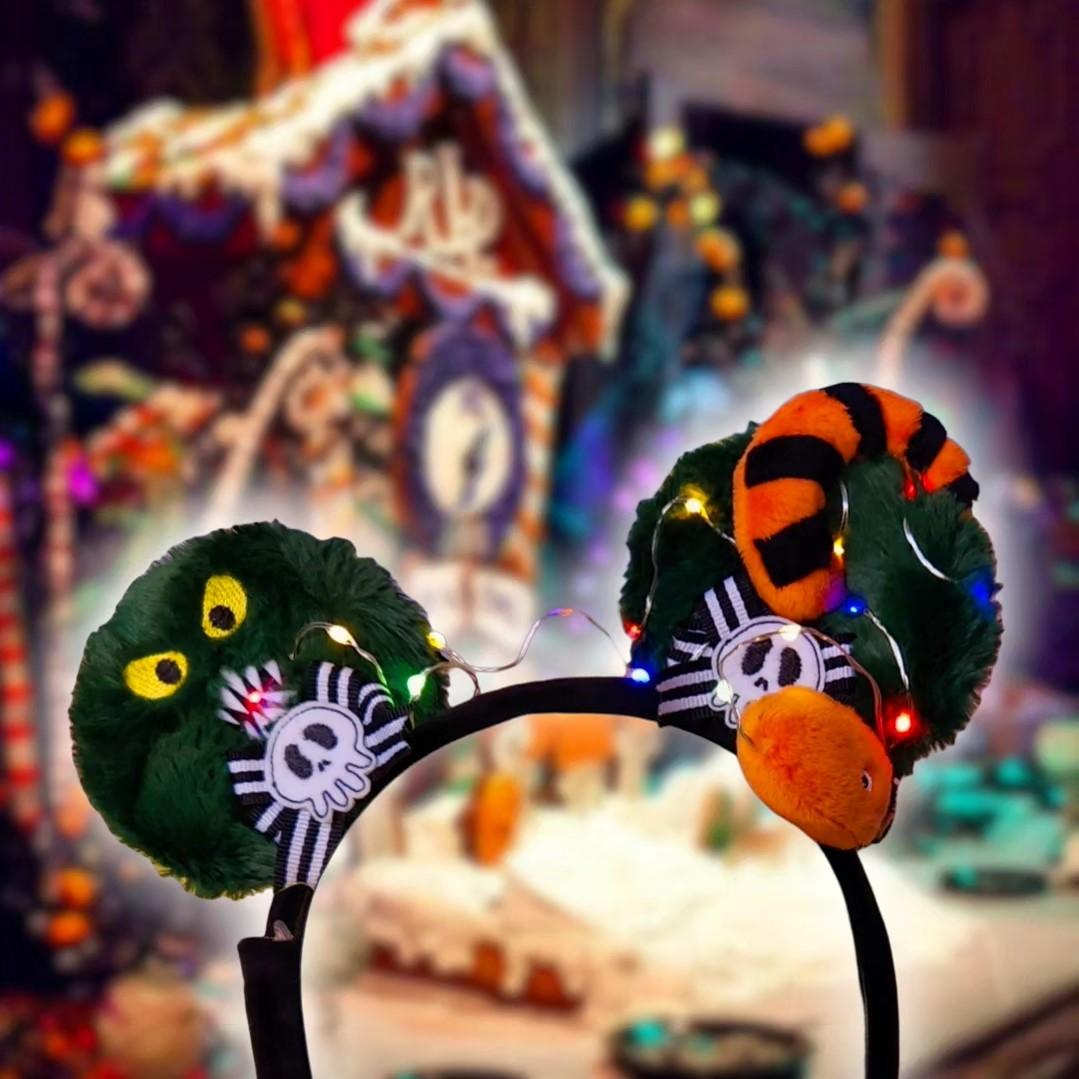 Man Eating Wreath Holiday Ears